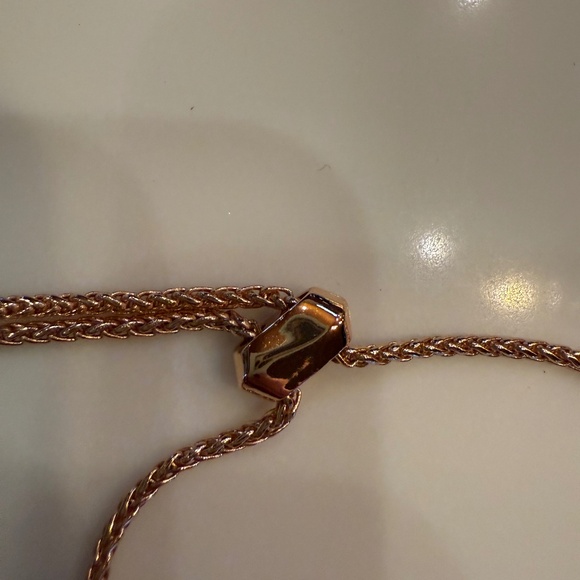 NWOT Kendra Scott Kingston Pendant Crystal Rose Gold Fringe Necklace Adjustable - Picture 4 of 5